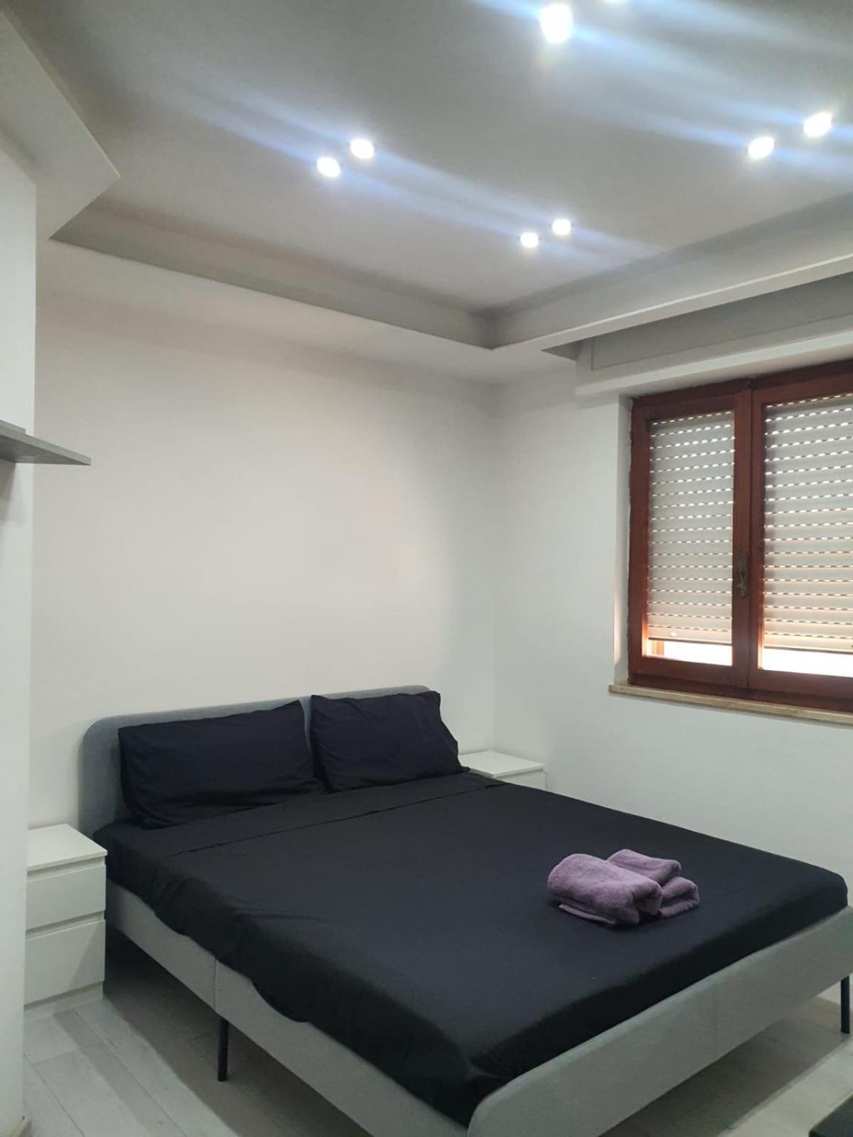 Chromotherapy Flat Monserrato